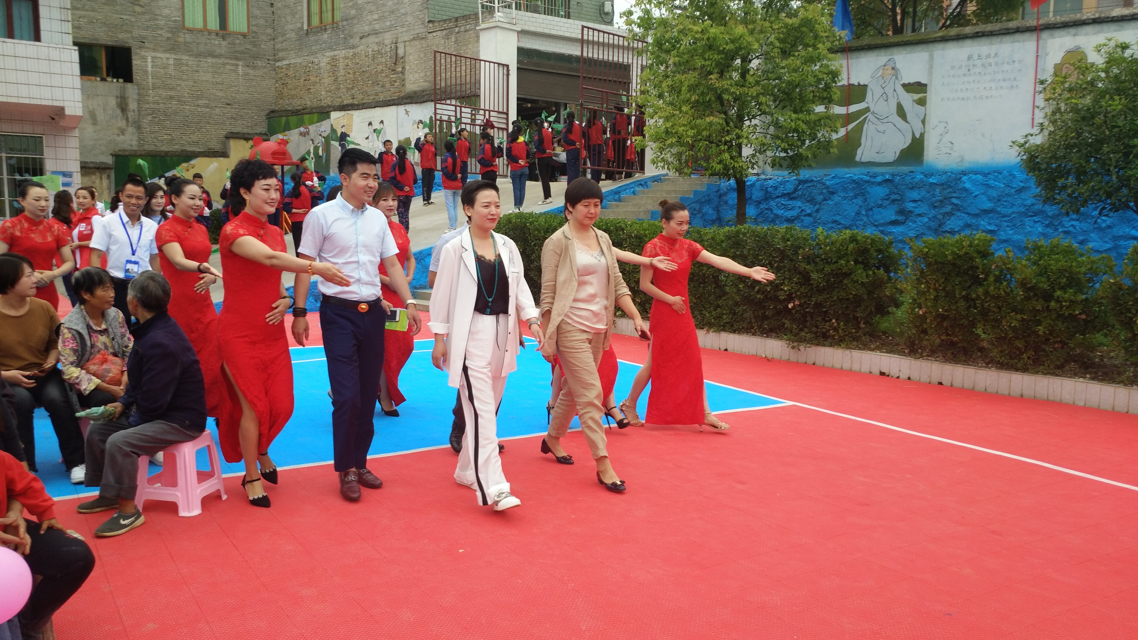 第148所 固阳县新世纪球友会-球友会(中国)一站式服务平台
吴彩勤小学